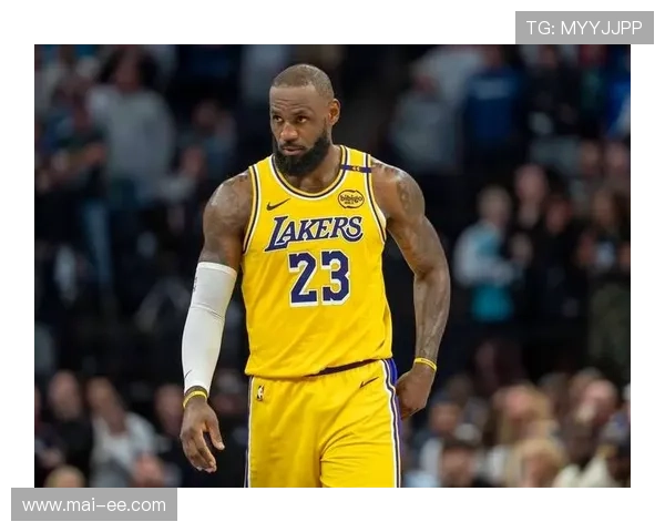 A-史密斯回应詹姆斯指控称其冒犯性描绘自己为家暴者