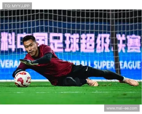 安德森赛前:全力踢出教练要求的足球 帮助首尔赢得胜利 安德森赛前:全力踢出教练要求的足球 帮助首尔赢得胜利